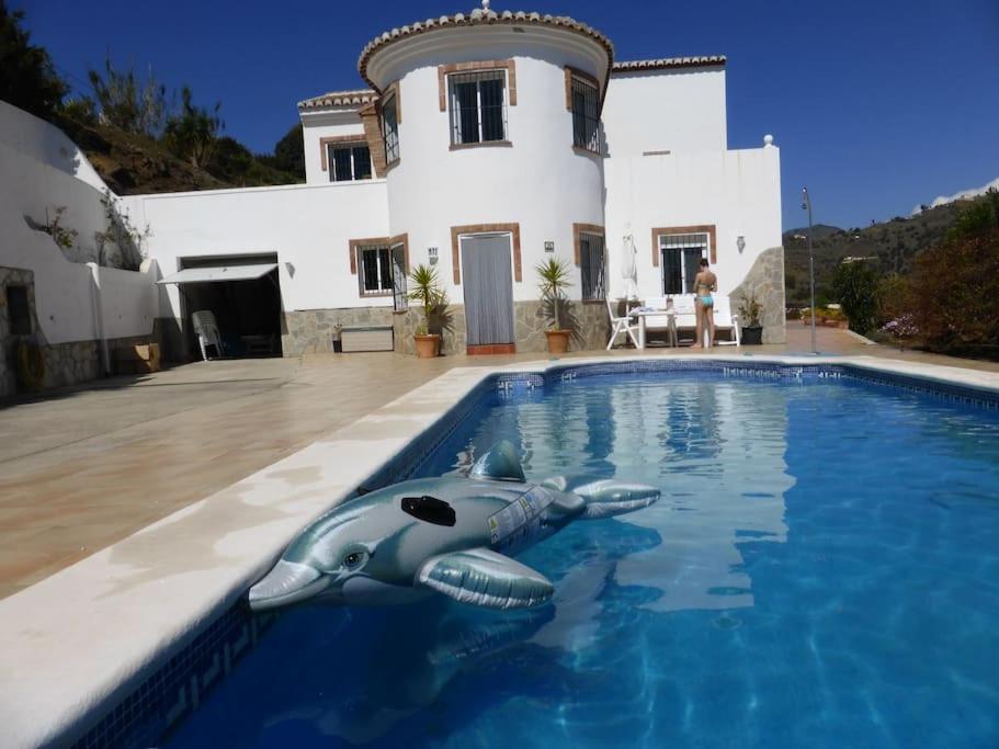 Countryside Private Apartment With Pool & Sea View 토록스 외부 사진